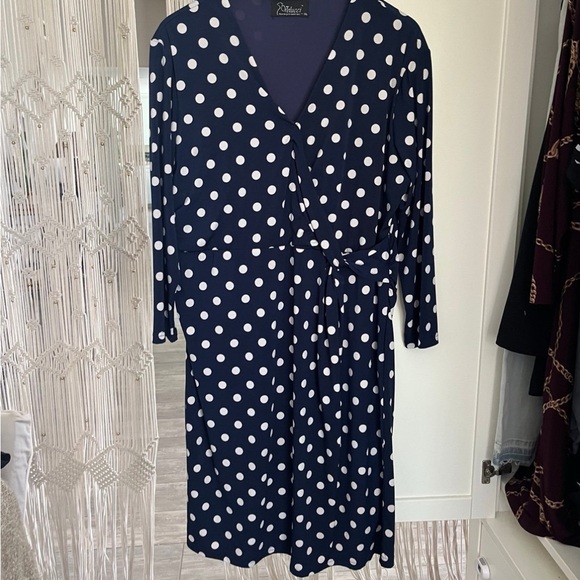 Navy Blue Wrap Dress with V-Neck and 3/4 Sleeves - Picture 1 of 4